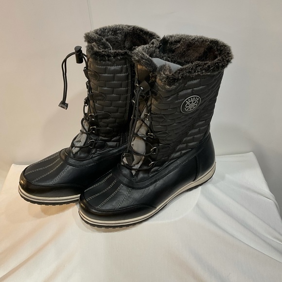 Sporto Alaska black quilted snow boots w/lace-up design w/sturdy metal d-rings - Picture 8 of 13